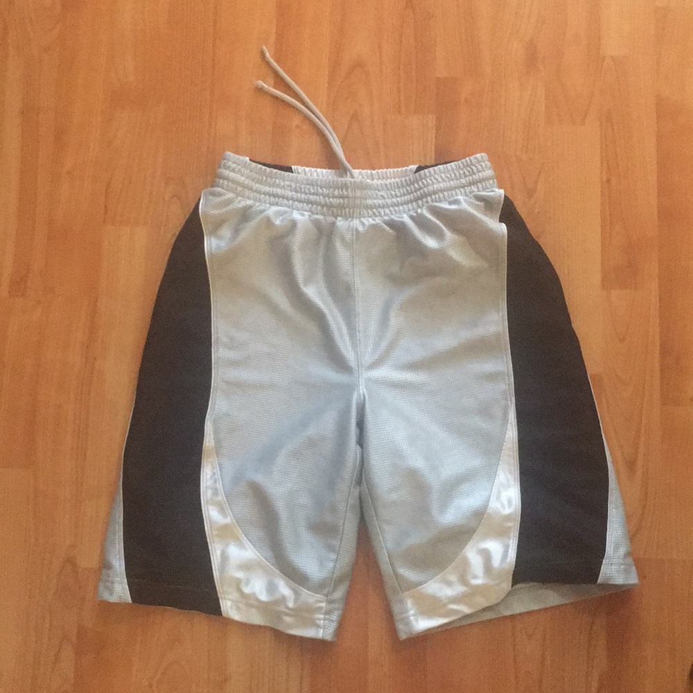 Champs sports shorts